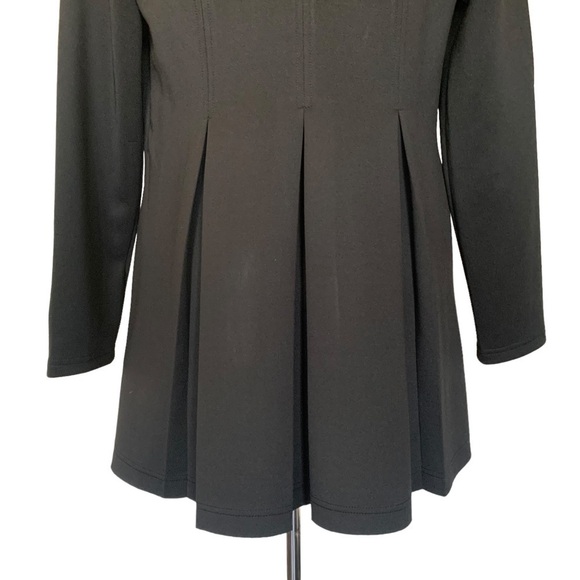 Lu & Lu black waist belted jacket. - Picture 6 of 16